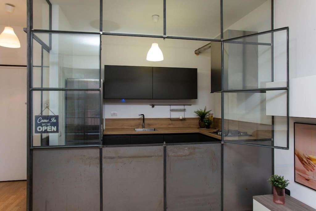 Apartment Stazione - Nuovo E Moderno Appartamento. Mailand